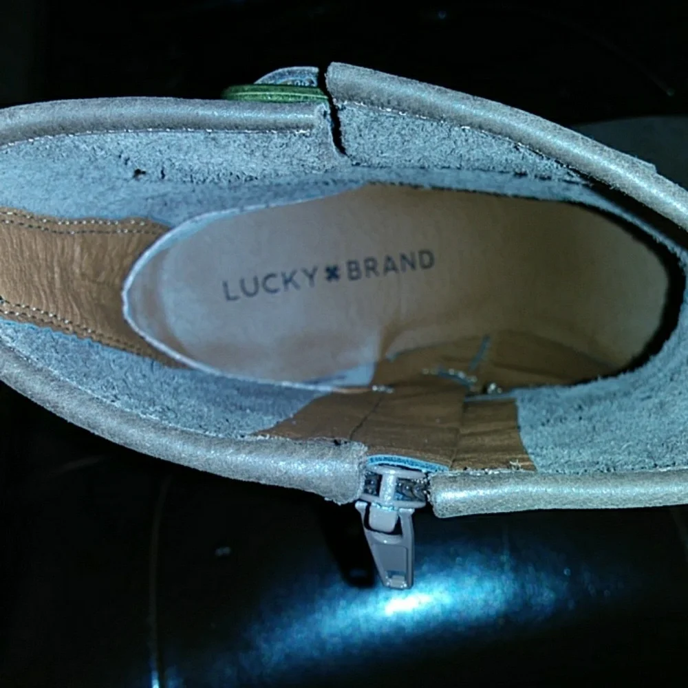 Lucky Brand Leather Ankle Boots 9  NWoB